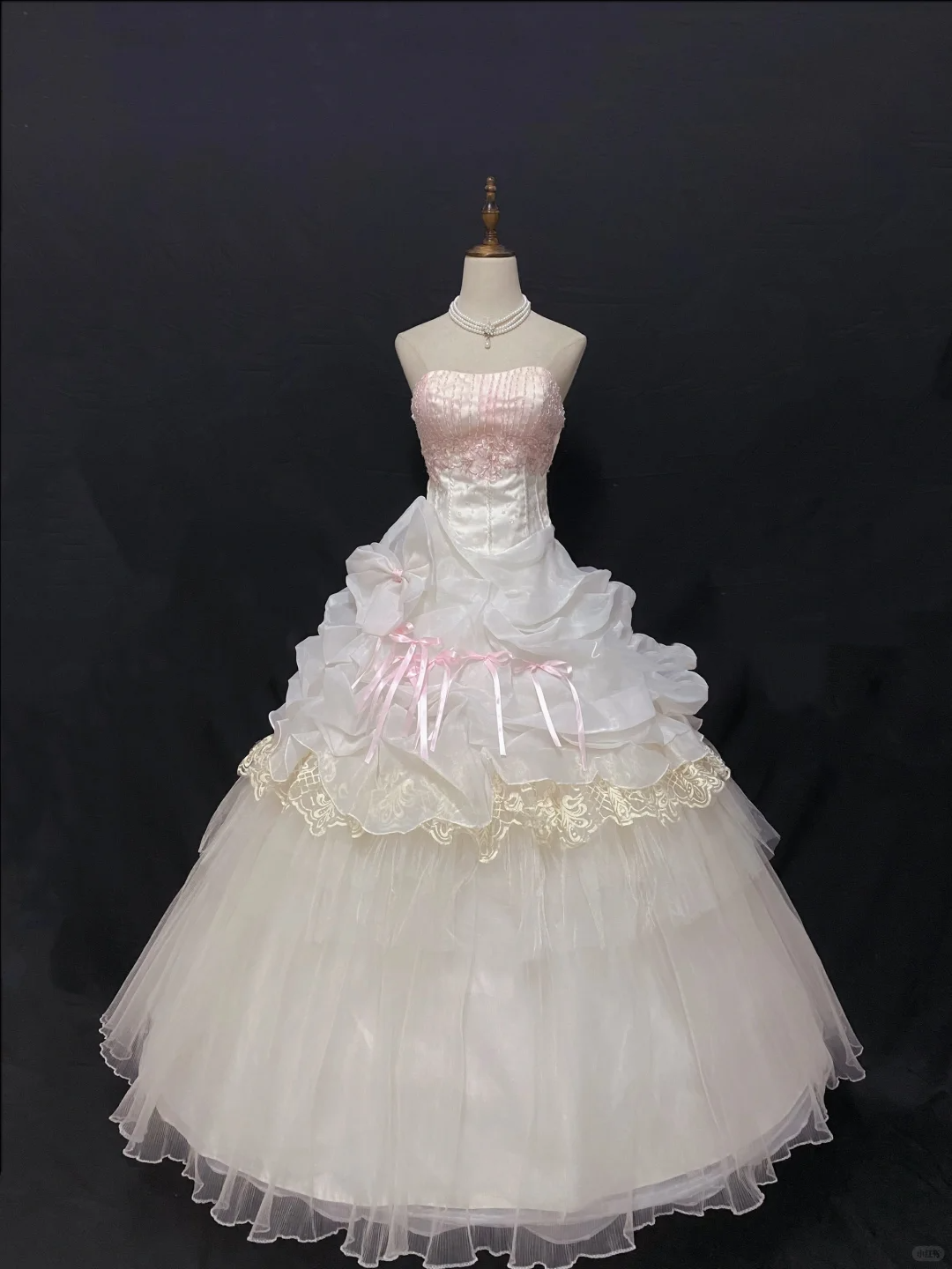 Blush Pink Strapless Elegant Romantic Gown, Cinched Waist, Voluminous Princess Skirt, Wedding Dress & Bridal Gown gh8259