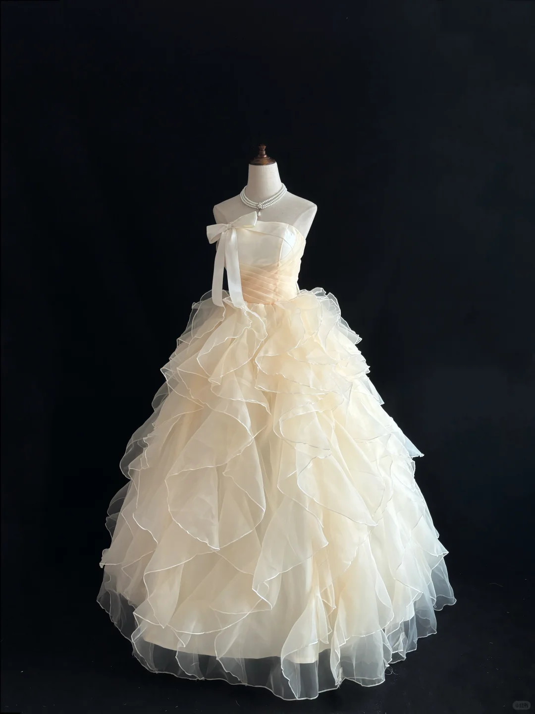 Apricot Strapless Cinched Waist Ruffled Voluminous Skirt Long Romantic Dress, Wedding Gown gh7994