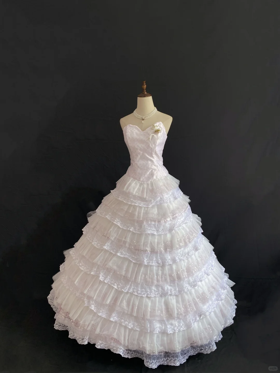 Blush pink strapless romantic gown with fitted waist and fluffy tiered cake skirt, wedding dress and bridal gown gh8215