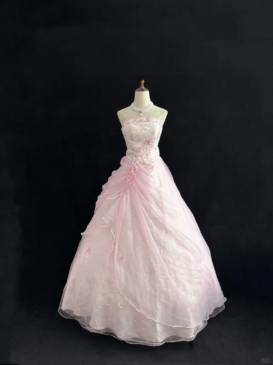Blush Pink Strapless Romantic Gown with Embroidery, Cinched Waist & Voluminous Princess Skirt, Wedding Dress & Bridal Gown gh8130