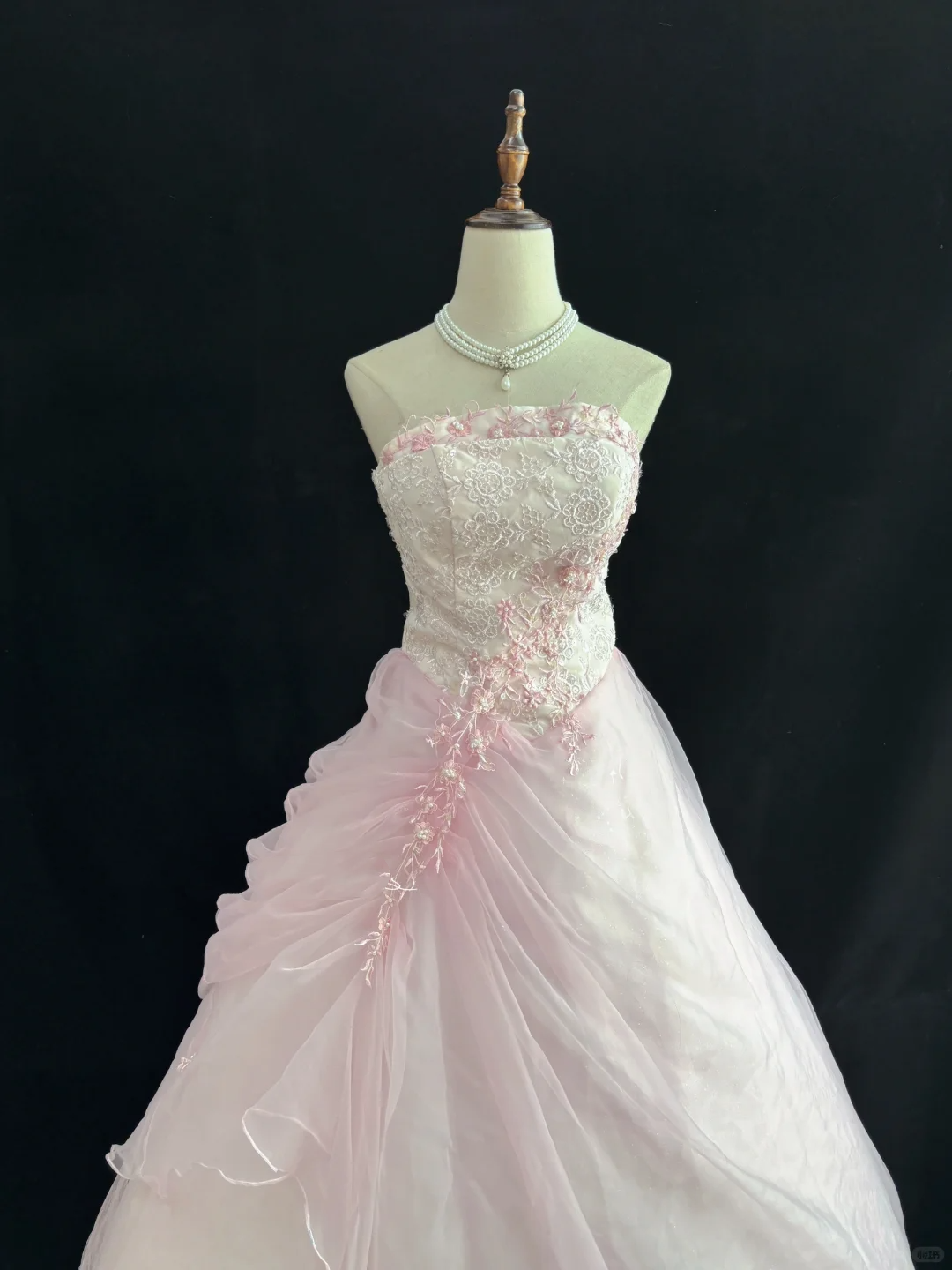 Blush Pink Strapless Romantic Gown with Embroidery, Cinched Waist & Voluminous Princess Skirt, Wedding Dress & Bridal Gown gh8130