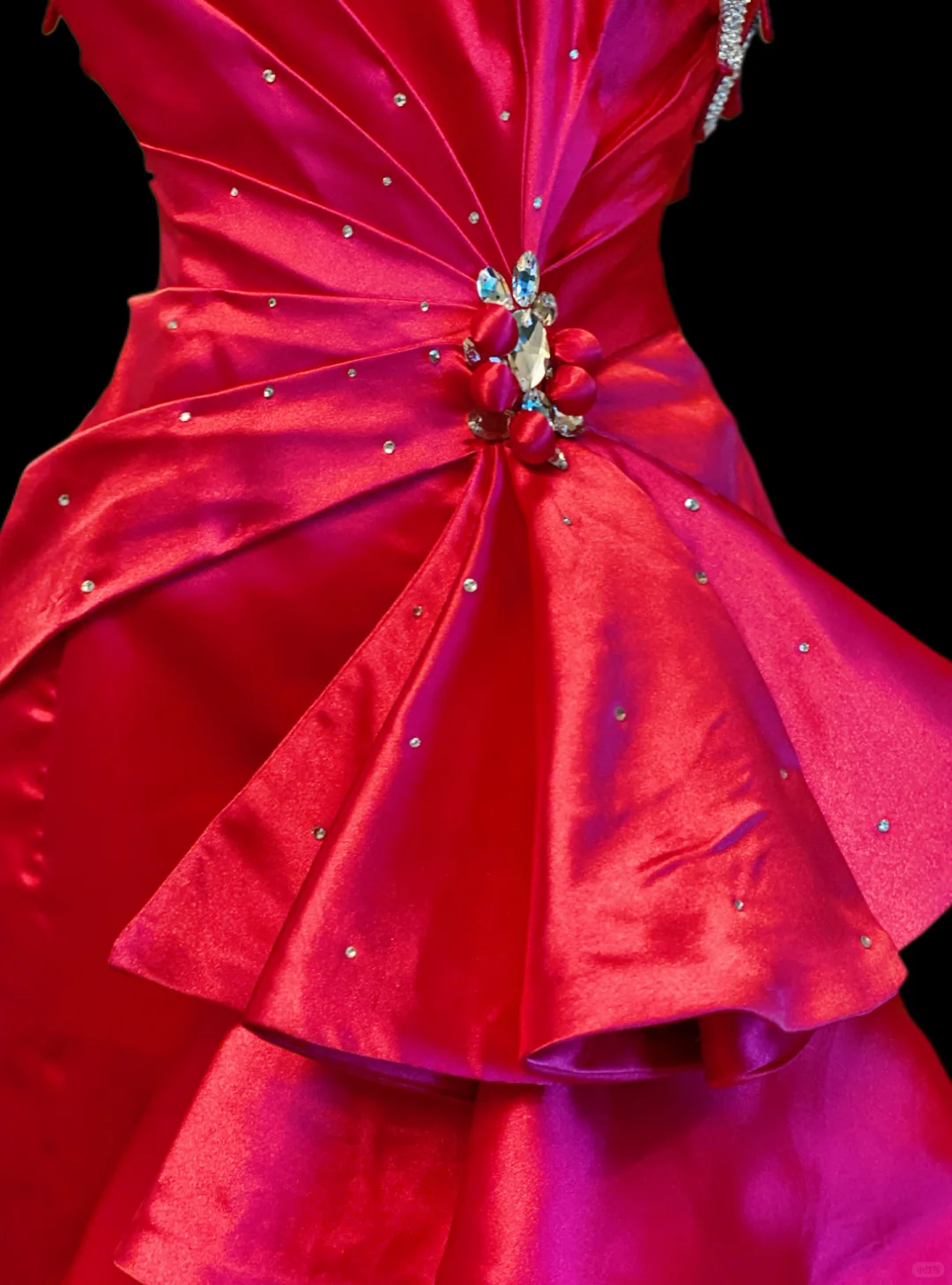 Fuchsia Satin One‑Shoulder Mermaid Evening Gown, Rhinestone Bow Ornament, Vertical Rhinestone Fringe Bust, Side Cascading Ruffle With Floral Crystal Buckle, Mermaid Silhouette With Short Train, Pageant Prom Dress gh8906