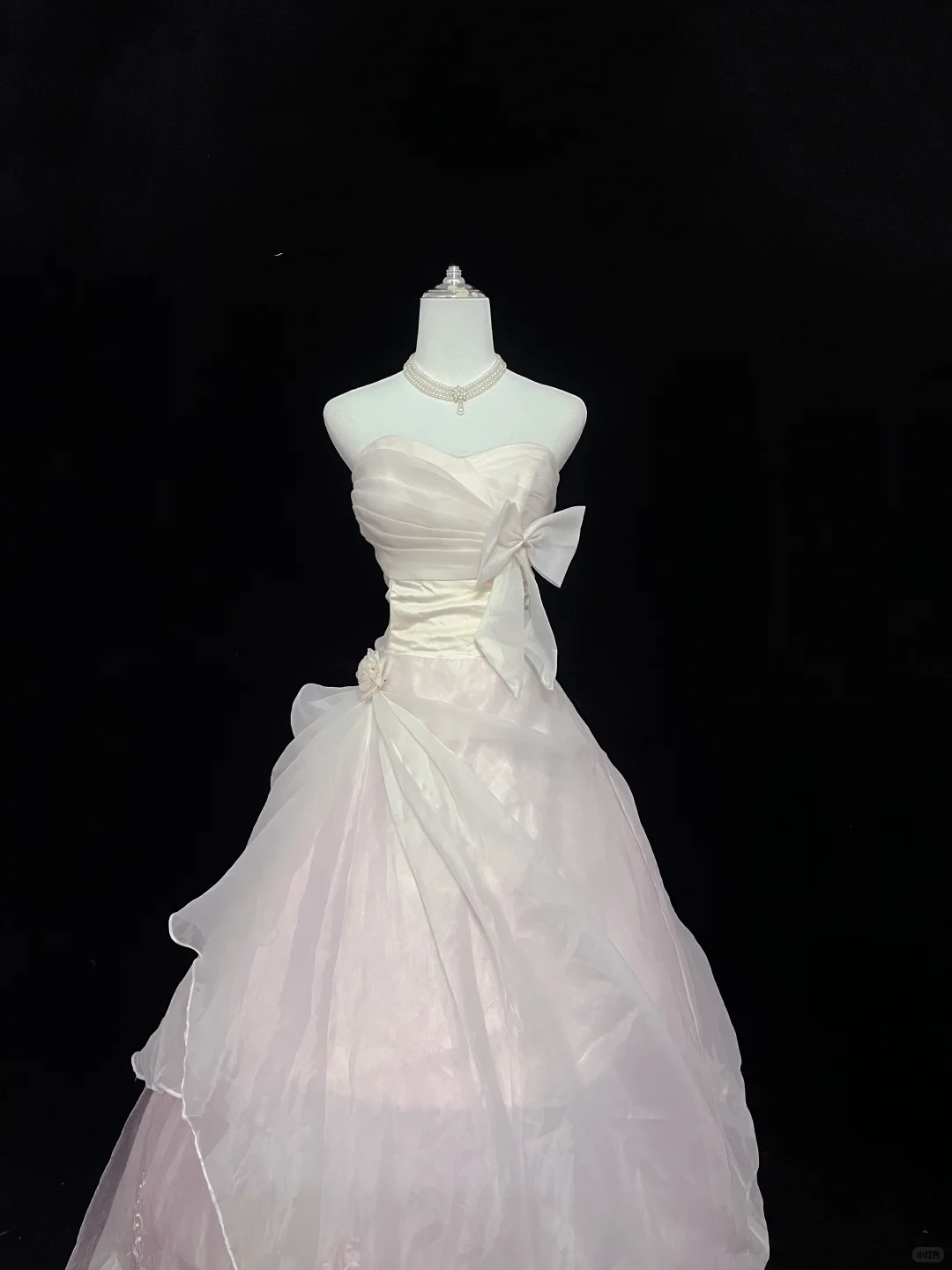 Blush Pink Gradient Strapless, Cinched Waist, Voluminous Gentle Style Skirt Long Romantic Dress, Wedding Gown gh8042