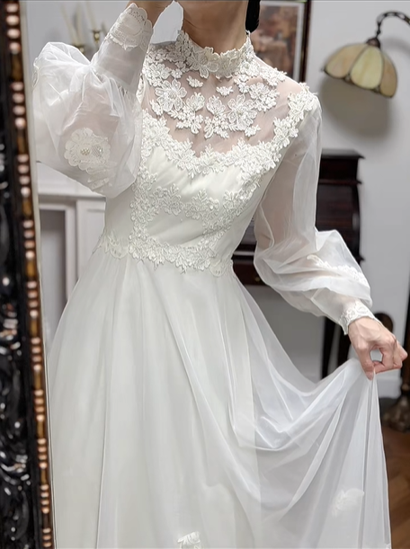 Ivory Vintage Tulle Wedding Gown, Lace High Neck Sheer Mesh Inset V‑Neck, Sheer Lantern Long Sleeves, Lace Appliqués Empire Waist, Multi‑Tier Lace Ruffled Long Train Tulle Skirt, Bridal Prom Dress gh8759