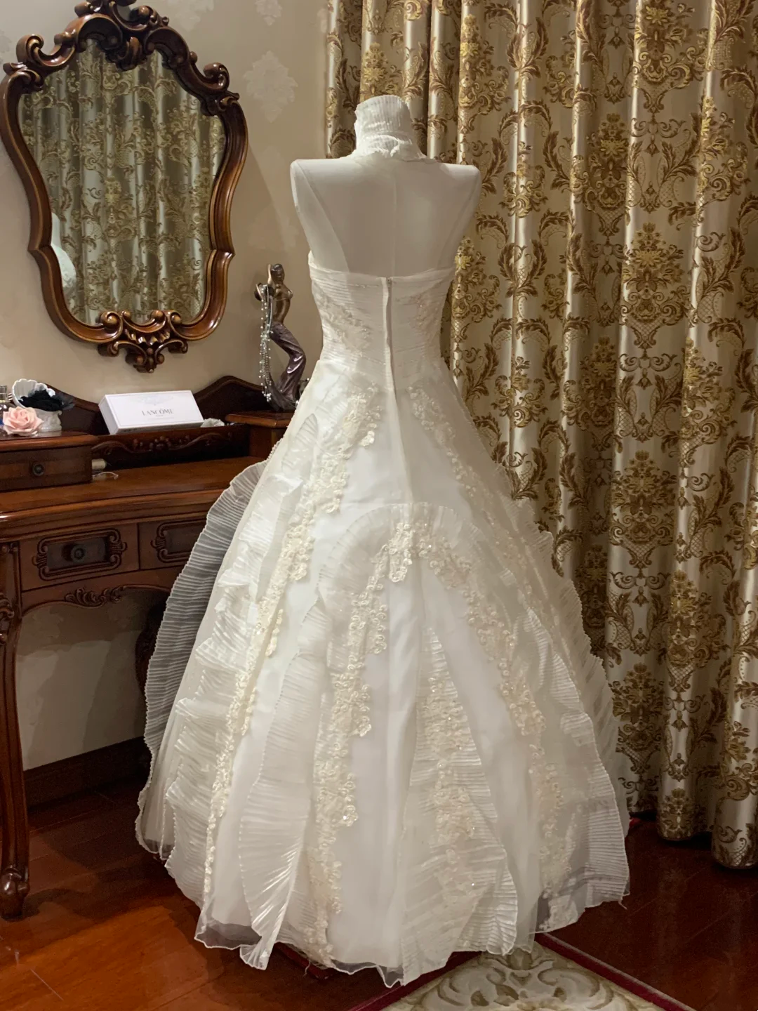 Ivory Halter Fitted Waist Slim Voluminous Skirt Prom Gown, Birthday Dress, Bridal Wedding Gown gh7266