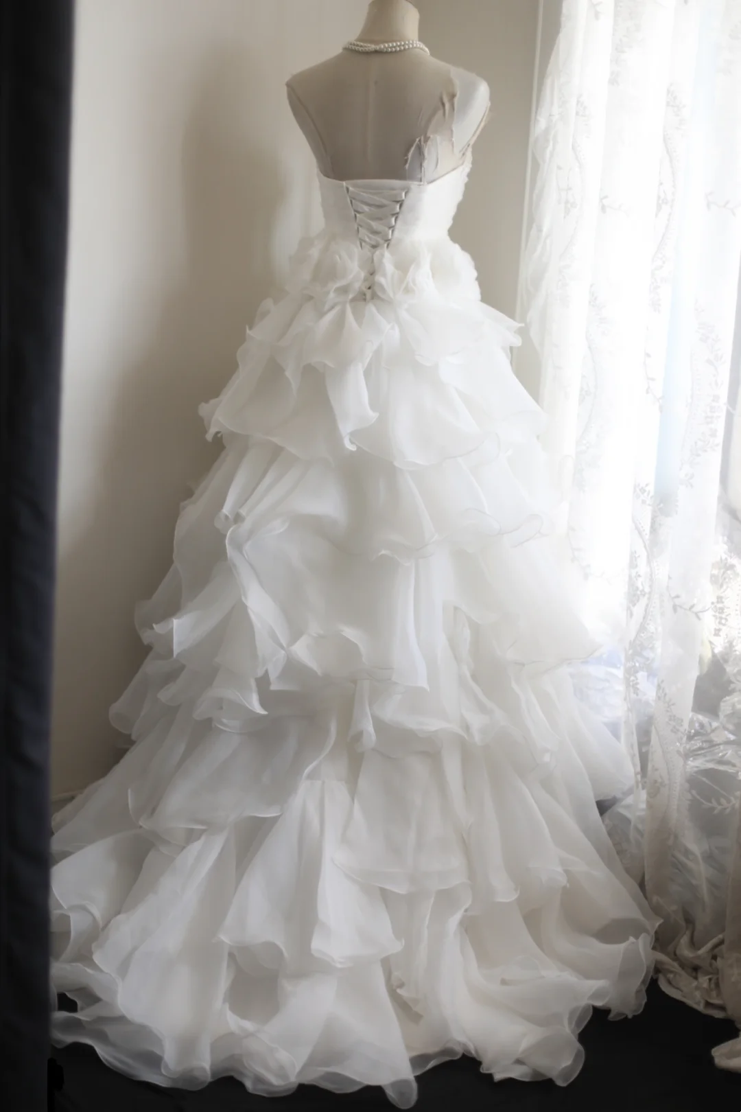 Retro Long Tiered Skirt White Strapless Formal Evening Dress gh7120