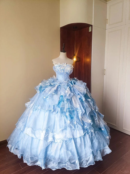 Girlhomeshops - Bodenlanges Ballkleid aus blauem Blumentüll gh5299