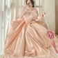 Pfirsichrosa Satin-Ballkleid im viktorianischen Lolita-Stil mit schulterfreiem Ausschnitt: Satinstoff, Spitzenschleife, Retro-Ballkleid-Silhouette, formelles Kleid für Teepartys gh6735