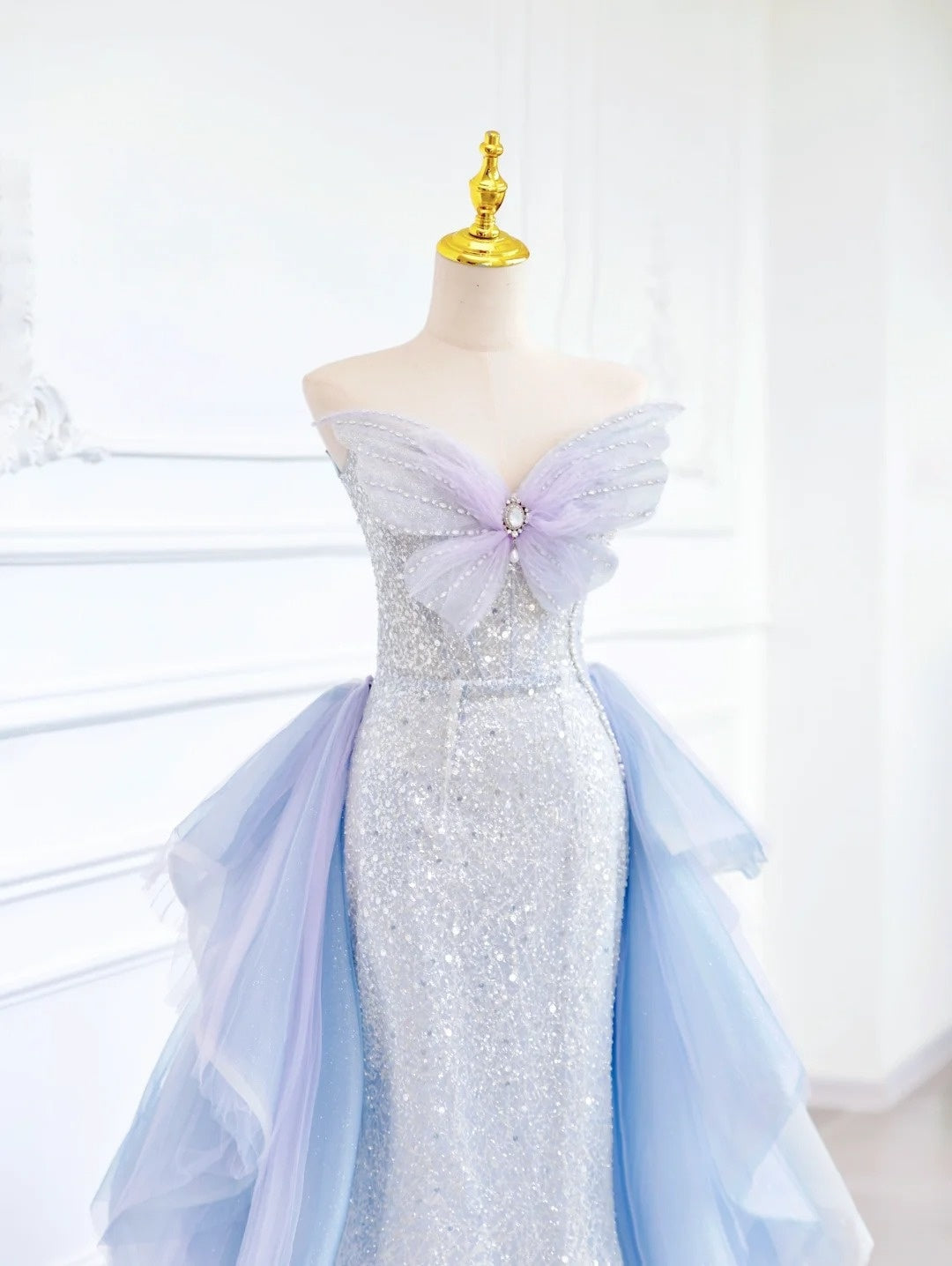 🦋Blauer Schmetterling, wunderschön glänzend, elegant, mit Pailletten besetzt, langes Meerjungfrau-Ballkleid aus Tüll, gh4272