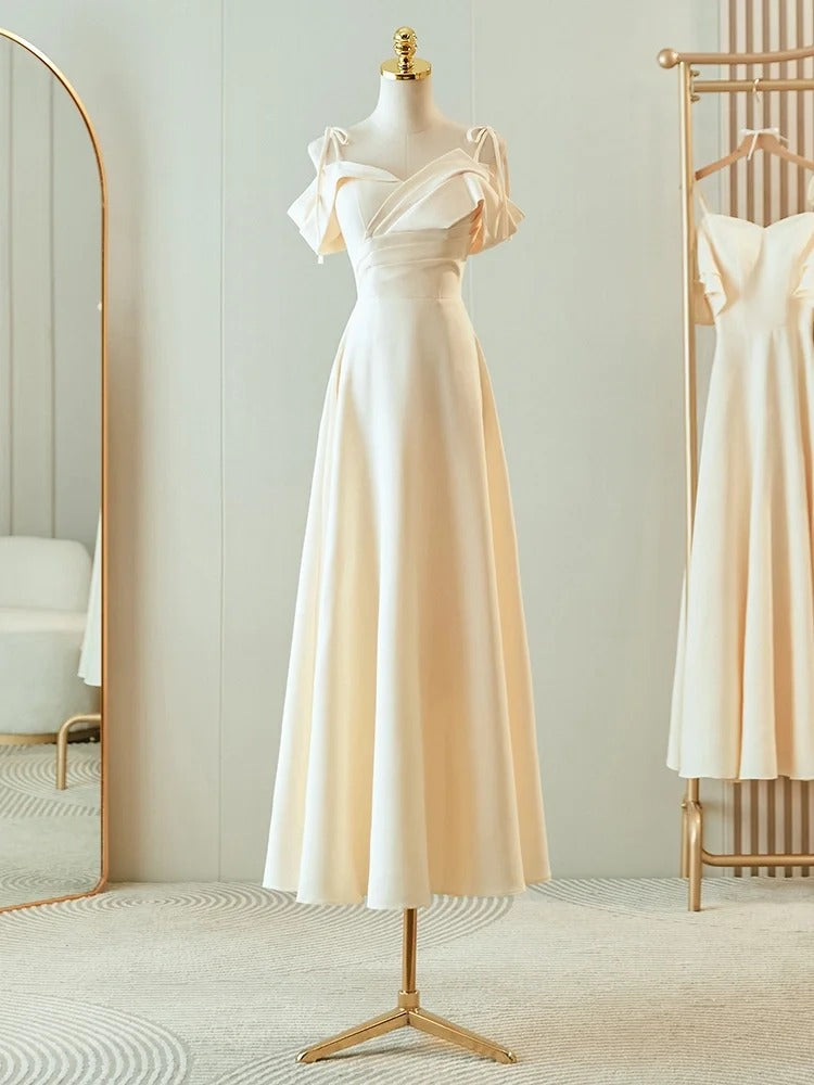 Champagner Elegante Mode Lange Bodenlangen Satin Brautjungfernkleider Ballkleid Abendkleid Hochzeitsgast Partykleid Hochzeit Mutter der Braut Kleid gh4001