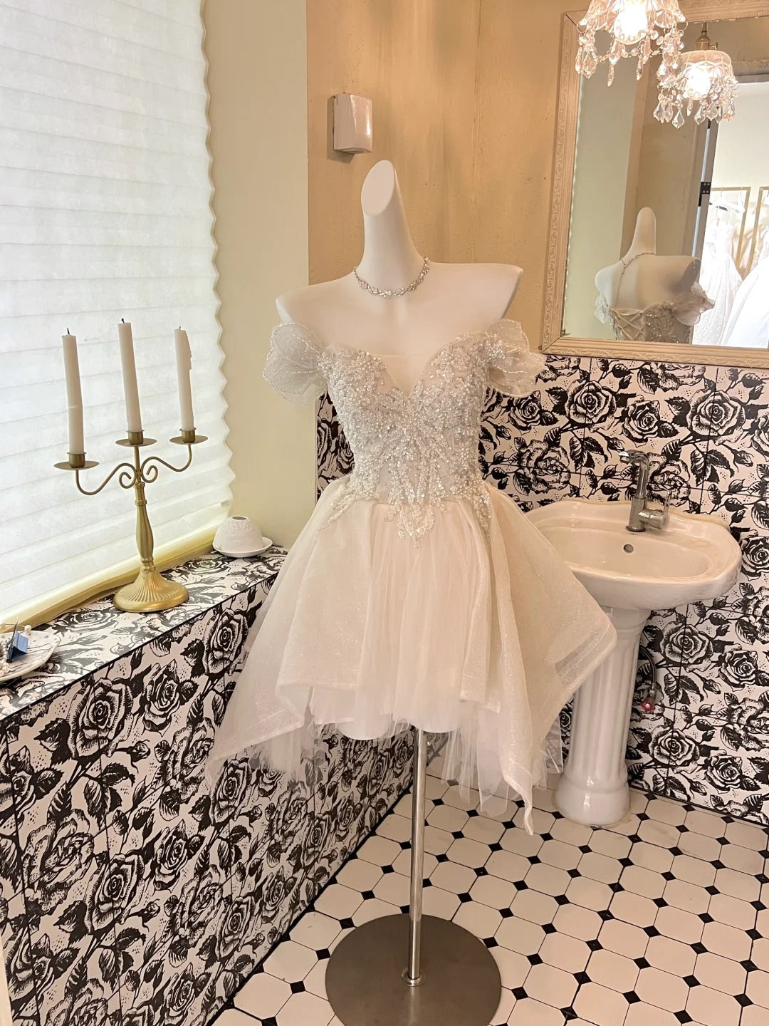 Weiß Glitzernde Perlen Kurzes Tüll Süßes Süßes Homecoming Kleid Geburtstagsparty Kleid Hochzeitskleid gh4263