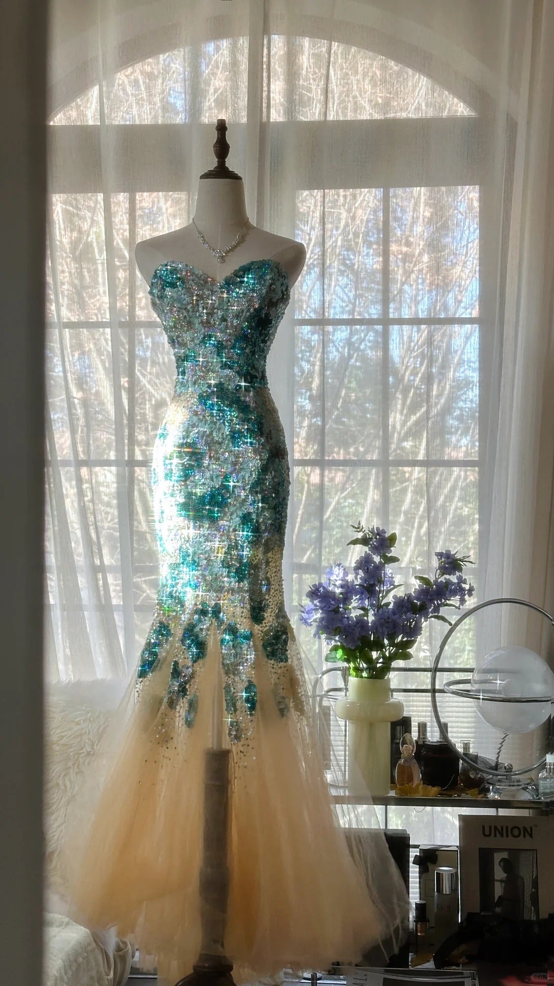 Blaues, wunderschönes, glänzendes, exquisites, perlenbesetztes, langes Chiffon-Tüll-Pailletten-Ballkleid, Abendkleid, Partykleid, Geburtstagskleid, Verabredungskleid, gh4162