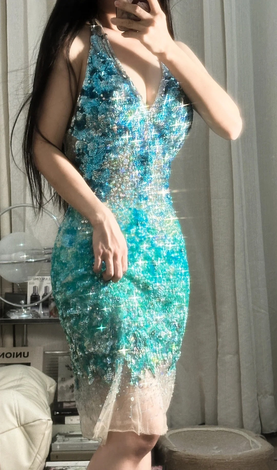 girlhomeshops-Teal-Green Gradient Paquin Halter-Neck Deep V Short Fashion Party Gown gh6380