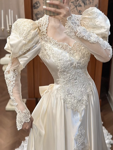 Ivory Vintage Satin Wedding Prom Dress, Square‑V Neck, Leg‑of‑Mutton Puff Sleeves, Lace Appliqués, A‑Line Scalloped Lace Long Train gh8673