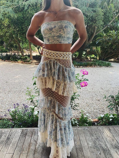 Robe de soirée longue deux pièces en dentelle florale bleue à volants gh3011