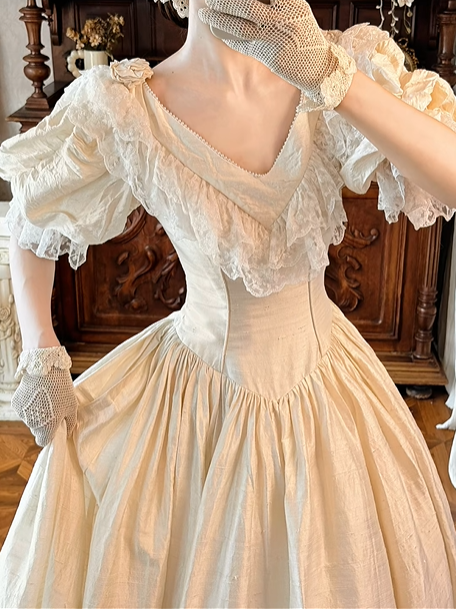 Off‑White Puff Sleeve Fitted Waist Vintage Palace‑Style Full Flared Skirt Long Prom Gown, Wedding Dress gh8607