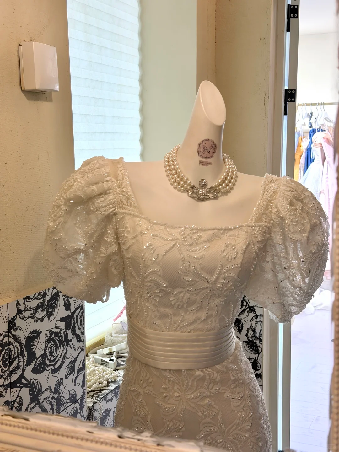 White Lace Vintage Puff Sleeve Square Neck Waist-Cinched Figure-Flattering Sexy Bodycon Romantic Dress, Wedding Gown gh7759