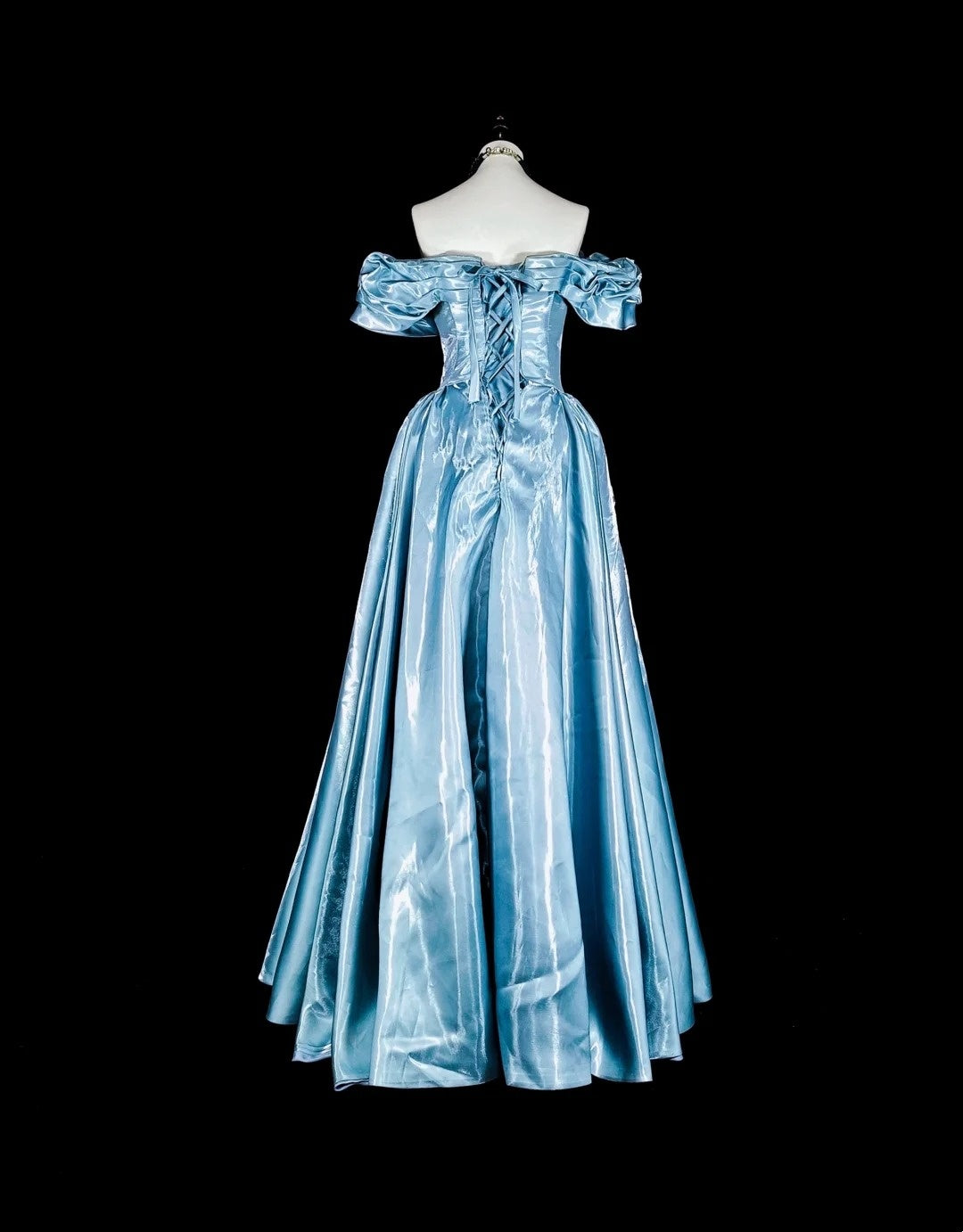 girlhomeshops - Elegantes langes, formelles Ballkleid aus Satin in Blau gh6136