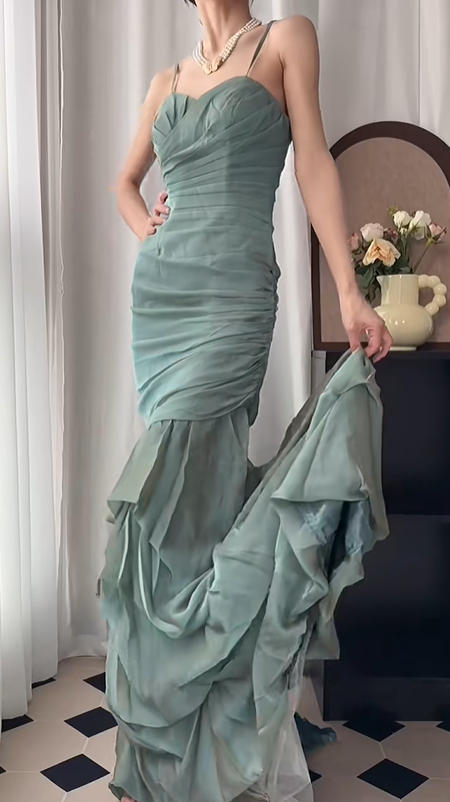 Dusty‑Mint‑Green‑Vintage‑Gown Spaghetti‑Strap Sweetheart‑Neck Full‑Cross‑Ruched‑Design Bodycon‑Mermaid Multi‑Layer‑Irregular‑Ruffled‑Cake‑Skirt Crinkled‑Chiffon‑Fabric Retro‑Evening‑Prom‑Dress gh8833