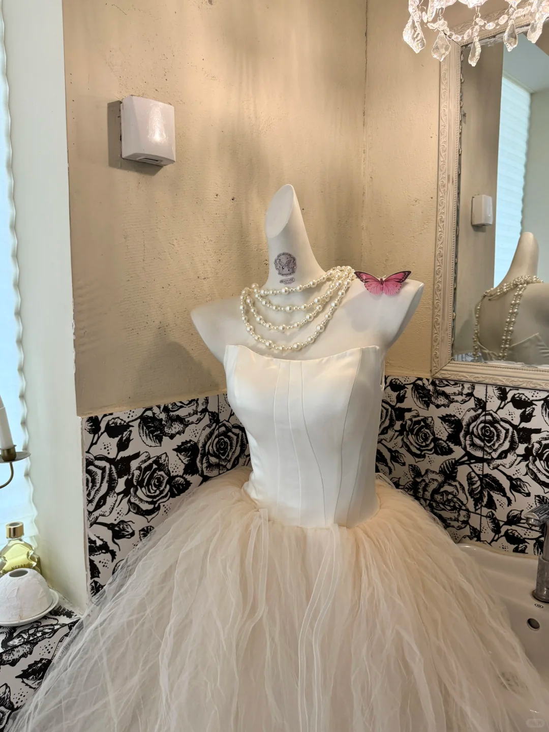 Ivory Minimalist Strapless Waist-Cinched Voluminous Skirt Long Romantic Dress, Wedding Gown gh7572