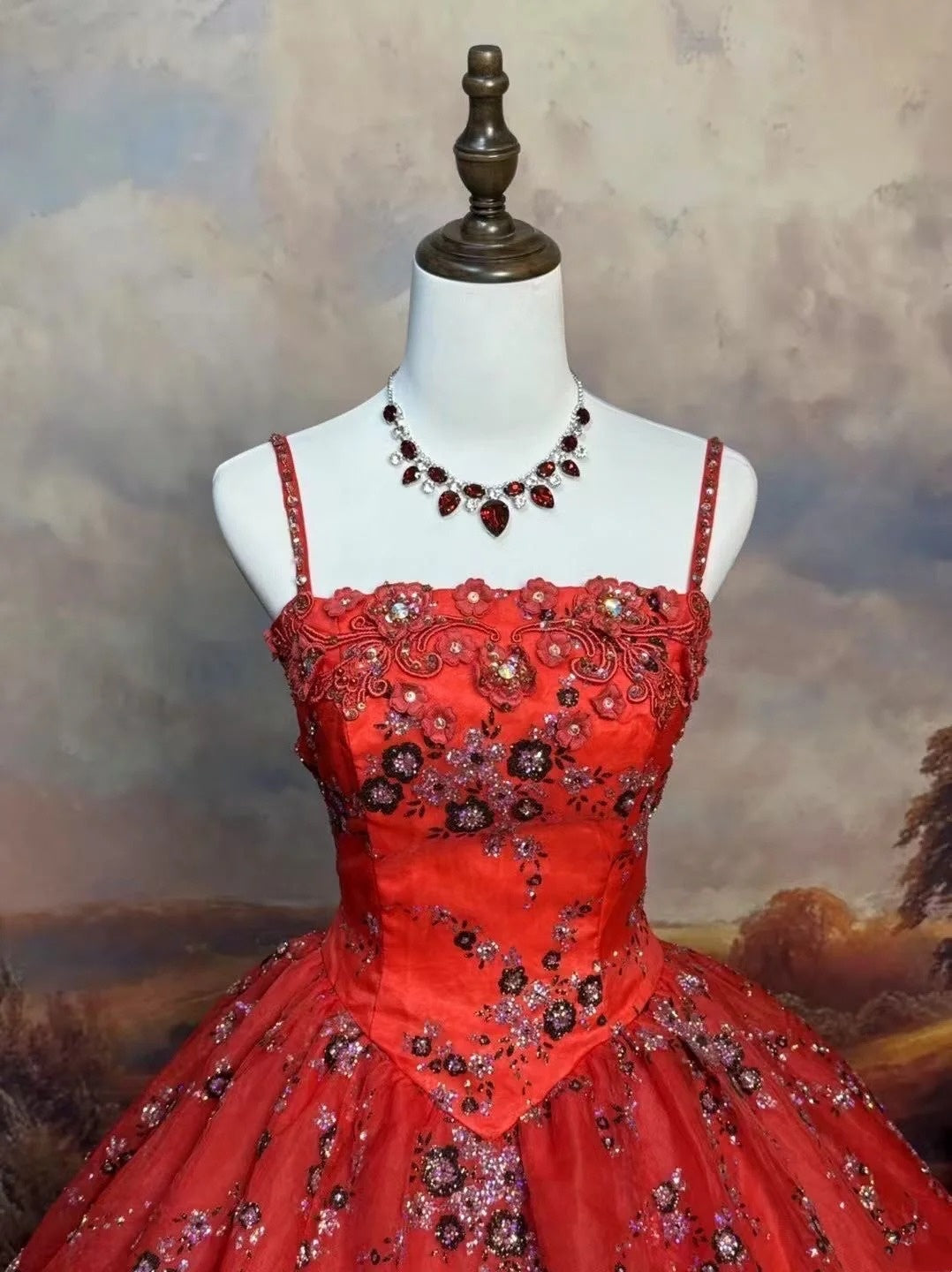 girlhomeshops – Rotes, zart besticktes, langes Tüll-Ballkleid mit Blumenmuster gh6292
