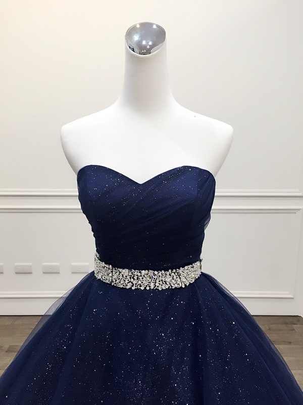 Königsblau/Lila wunderschönes glänzendes, exquisites, mit Perlen besetztes A-Linien-Ballkleid aus langem Tüll, Abendkleid gh3558