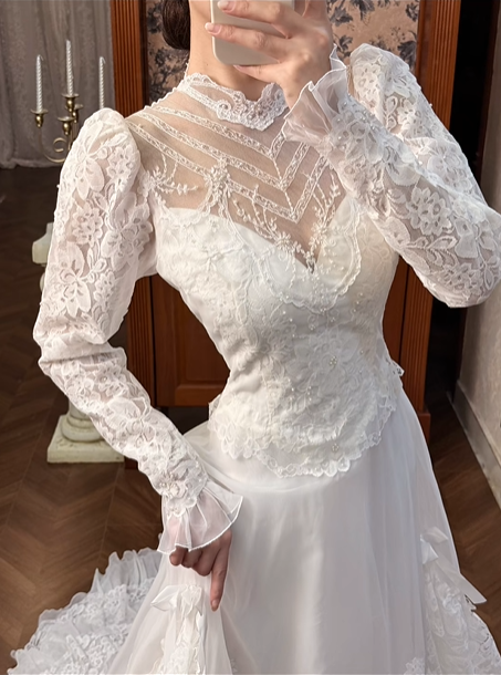 Ivory Vintage Lace Tulle Wedding Gown, High Neck Sheer Lace Over Sweetheart Neck, Long Lace Sleeves With Flared Cuffs, Multi‑Tiered Ruffle Lace Cake Skirt, Prom Dress gh8636