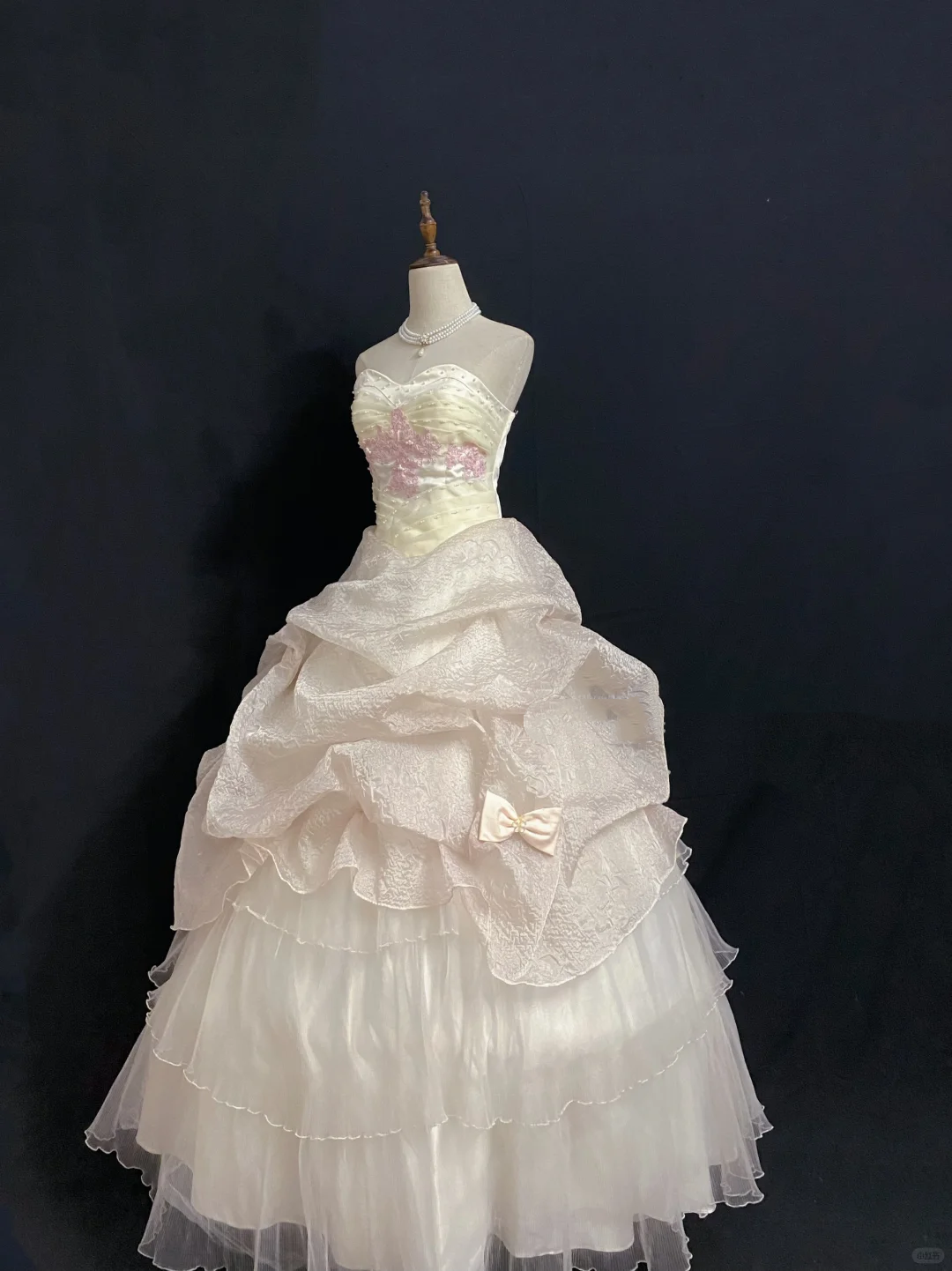 Light Apricot Strapless Long Elegant Romantic Wedding Dress, Cinched Waist, Voluminous Princess Skirt gh8317
