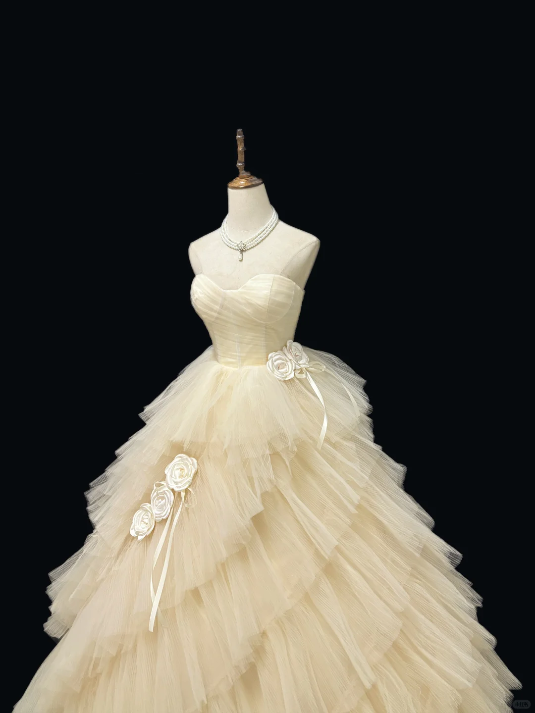 Light Yellow Strapless Cinched Waist Voluminous Tiered Skirt Long Romantic Dress, Wedding Gown gh7956
