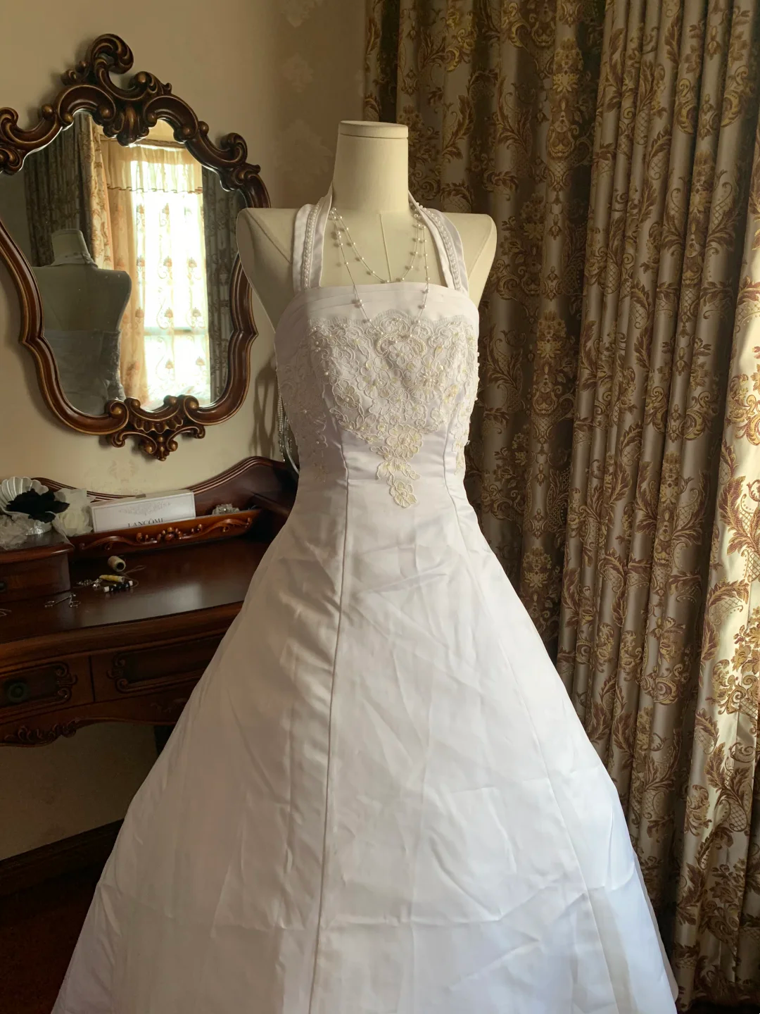 White Halter Waist-Cinched Voluminous Skirt Prom Gown, Evening Formal Dress, Graduation Gown gh7237
