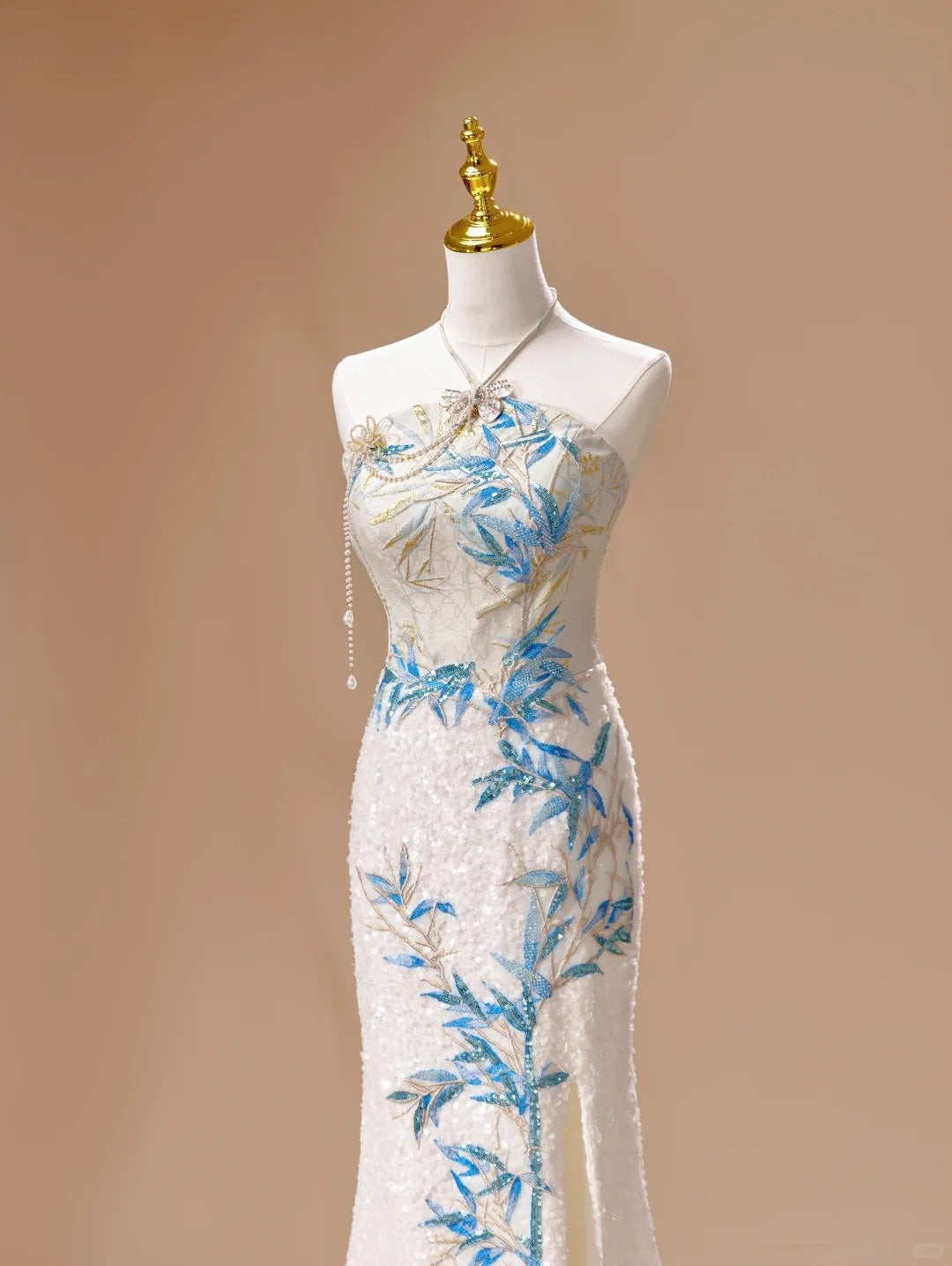 Robe de soirée longue blanche luxueuse, magnifique, brillante, unique, élégante, exquise, florale, perles de bambou, paillettes, bretelles, robe de bal, robe de réception de mariage, robe de bal gh4026