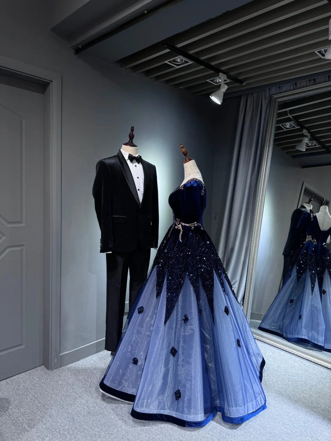 Girlhomeshops -Blue shiny long sequined tulle ball gown evening dress graduation dress gh5110
