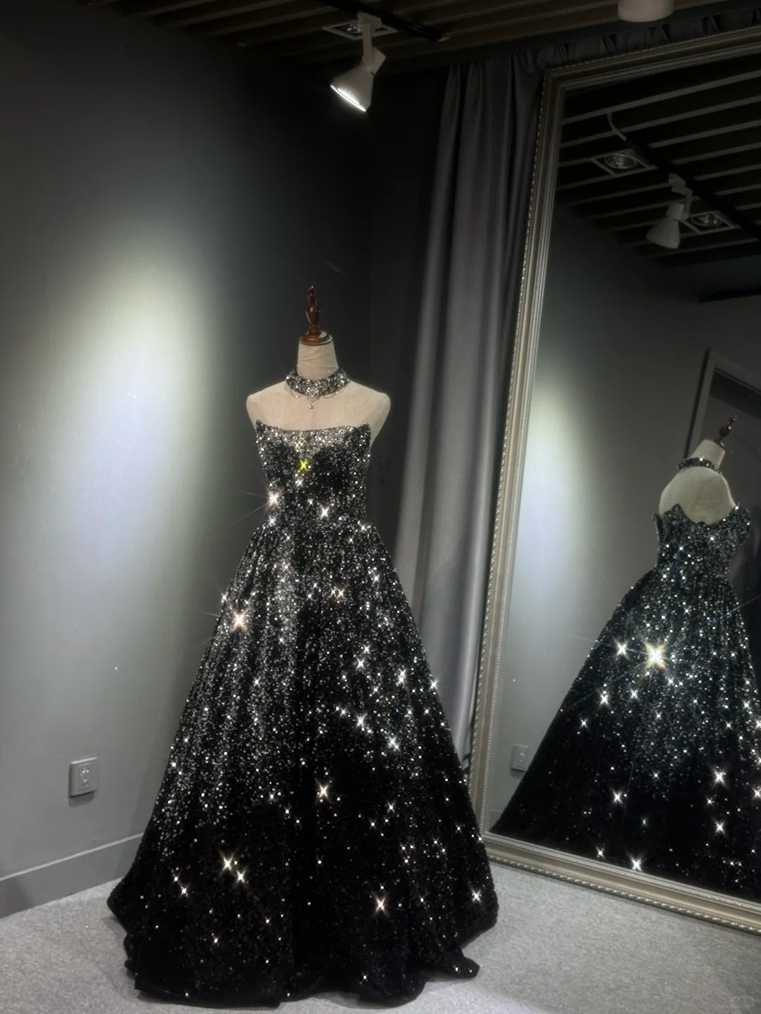 Girlhomeshops -Black silver gradient shimmering long sequined tulle ball gown evening dress gh5109