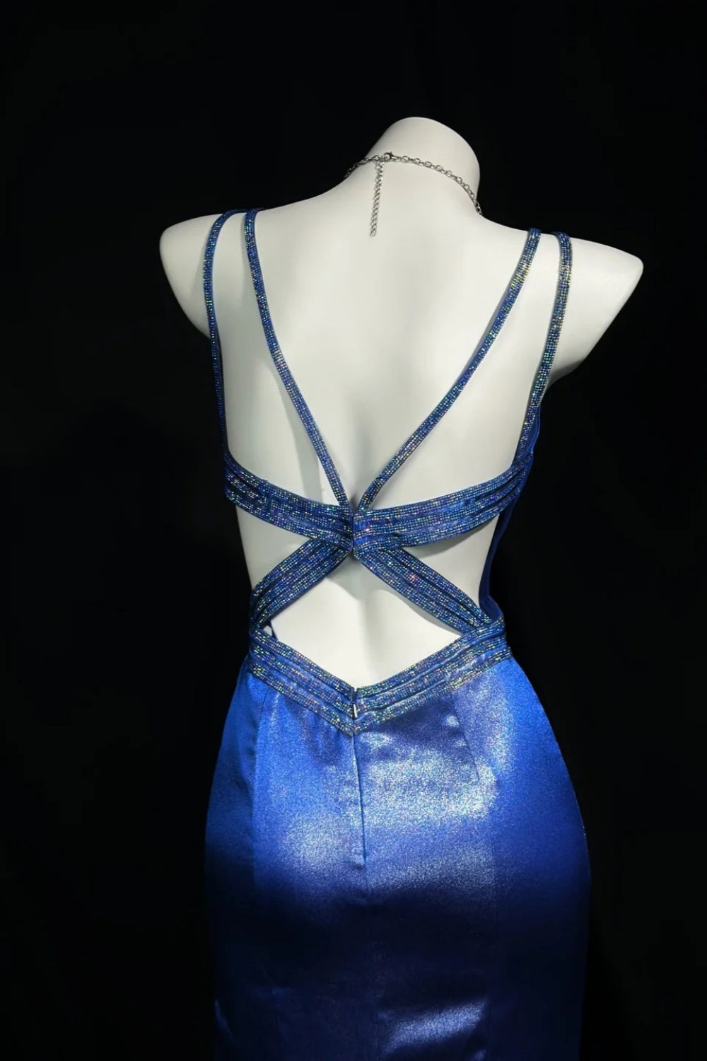 girlhomeshops-Exquisite Blue Cross - Back Rhinestone Evening Dress gh5847