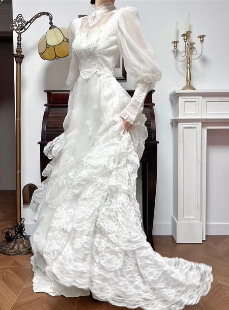 Ivory Vintage Lace High‑Neck Puff‑Lantern‑Sleeve Lace‑Appliqué Long Train Wedding Dress gh8775