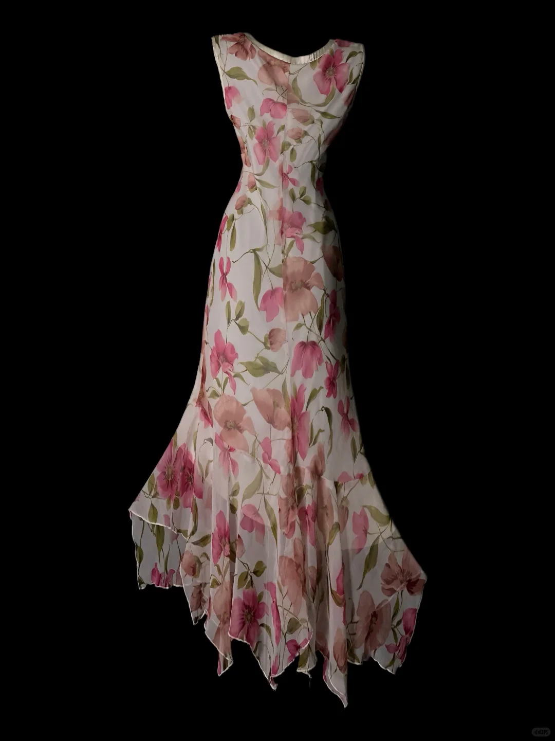 Vintage Pink Floral Chiffon Evening Gown, V‑Neck Sleeveless, 3D Flower Appliqué On Bust, Fitted Waist, Asymmetric Hanky Hem Mermaid Dress, Romantic Prom Party Gown gh8893