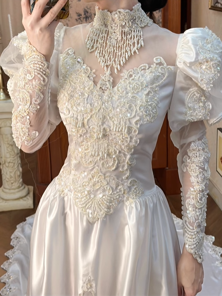 White Vintage Satin Wedding Ball Gown, Tassel Illusion High Neck Over Sweetheart Neck, Puff Long Sleeves With Lace Sheer Arms, Heavy Lace Beaded Appliqué Pointed Waist, A‑Line Long Skirt With Scalloped Lace Hem, Prom Dress gh8648