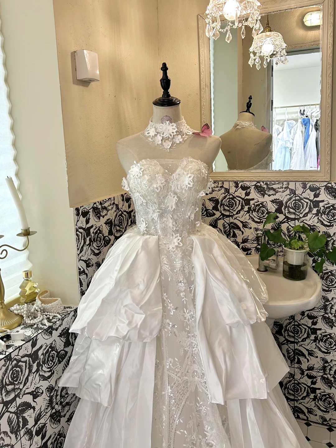White Strapless Waist-Cinched Voluminous Tiered Skirt Classic Romantic Dress, Wedding Gown gh7660
