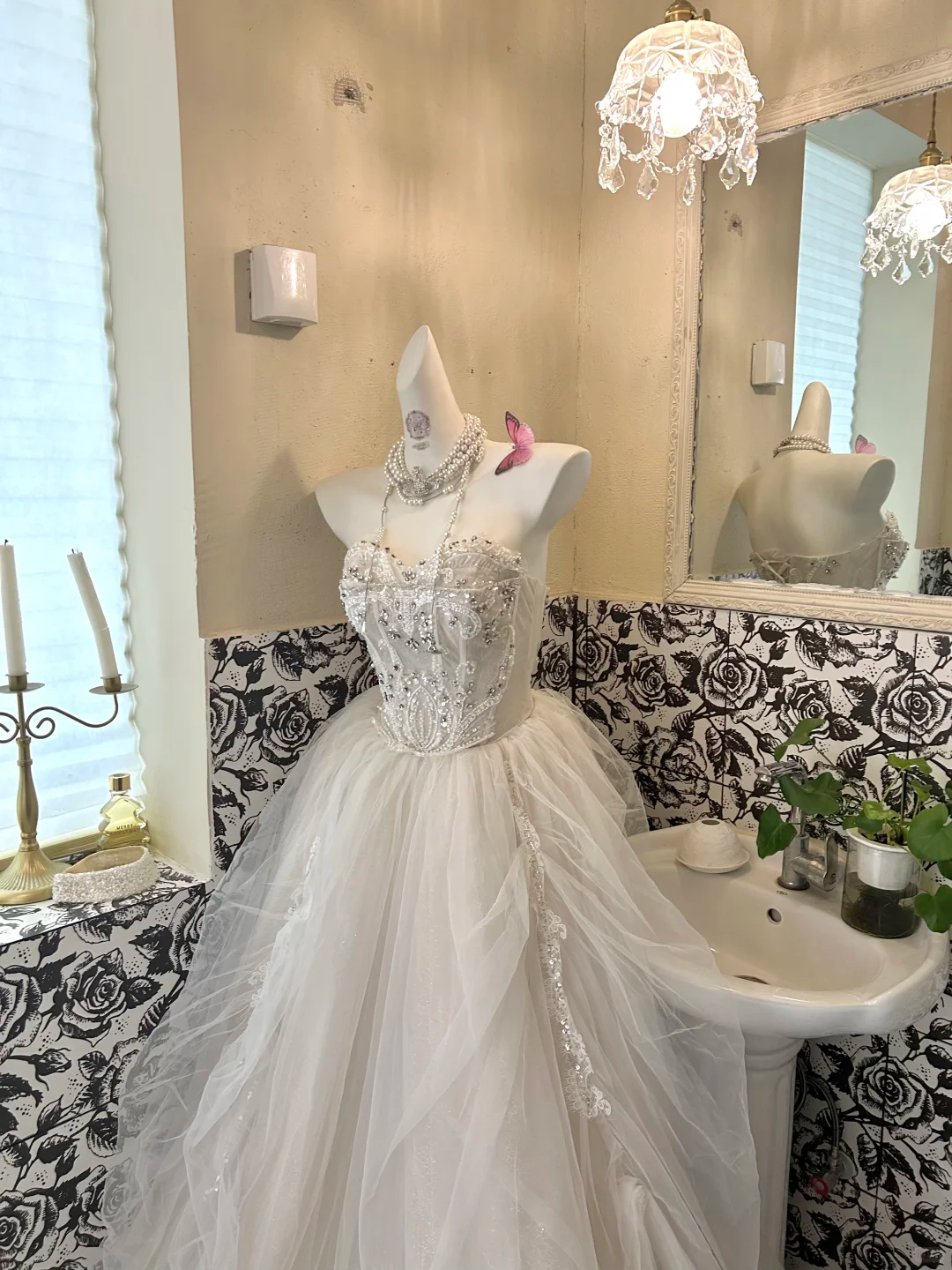 Ivory Strapless Waist-Cinched Full Flared Skirt Elegant Romantic Dress, Wedding Gown gh7650