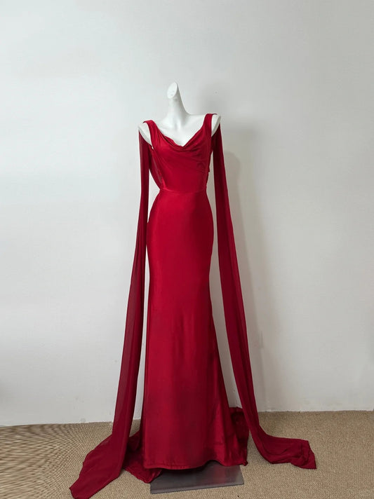 Girlhomeshops--Red sway collar halter back ribbon long satin prom dress party dress gh5478