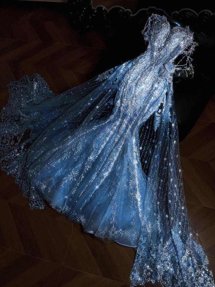 ✨Girlhomeshops-Misty Blue Heavy Beaded Mermaid Prom Dress Lace Cape Train gh10186