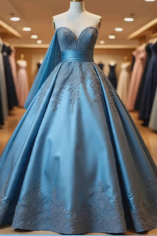 girlhomeshops-Blaues, zart besticktes, langes Ballkleid aus Satin gh6159