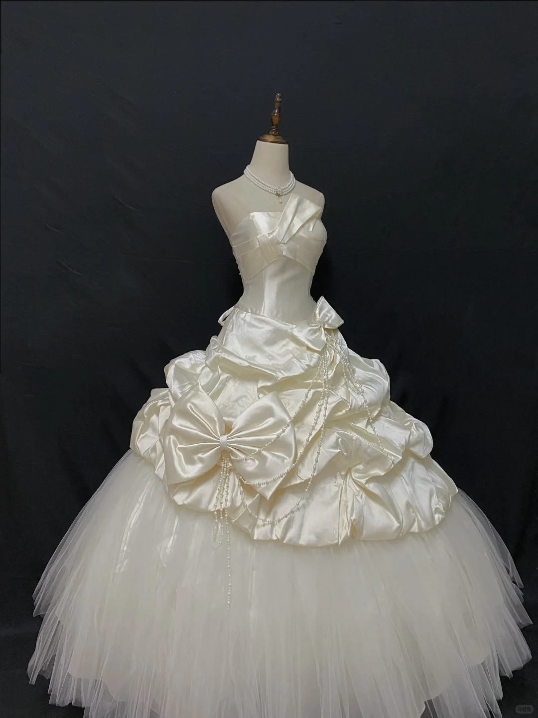 Light Apricot Satin Strapless Romantic Gown, Cinched Waist, Voluminous Princess Skirt, Wedding Dress & Bridal Gown gh8222