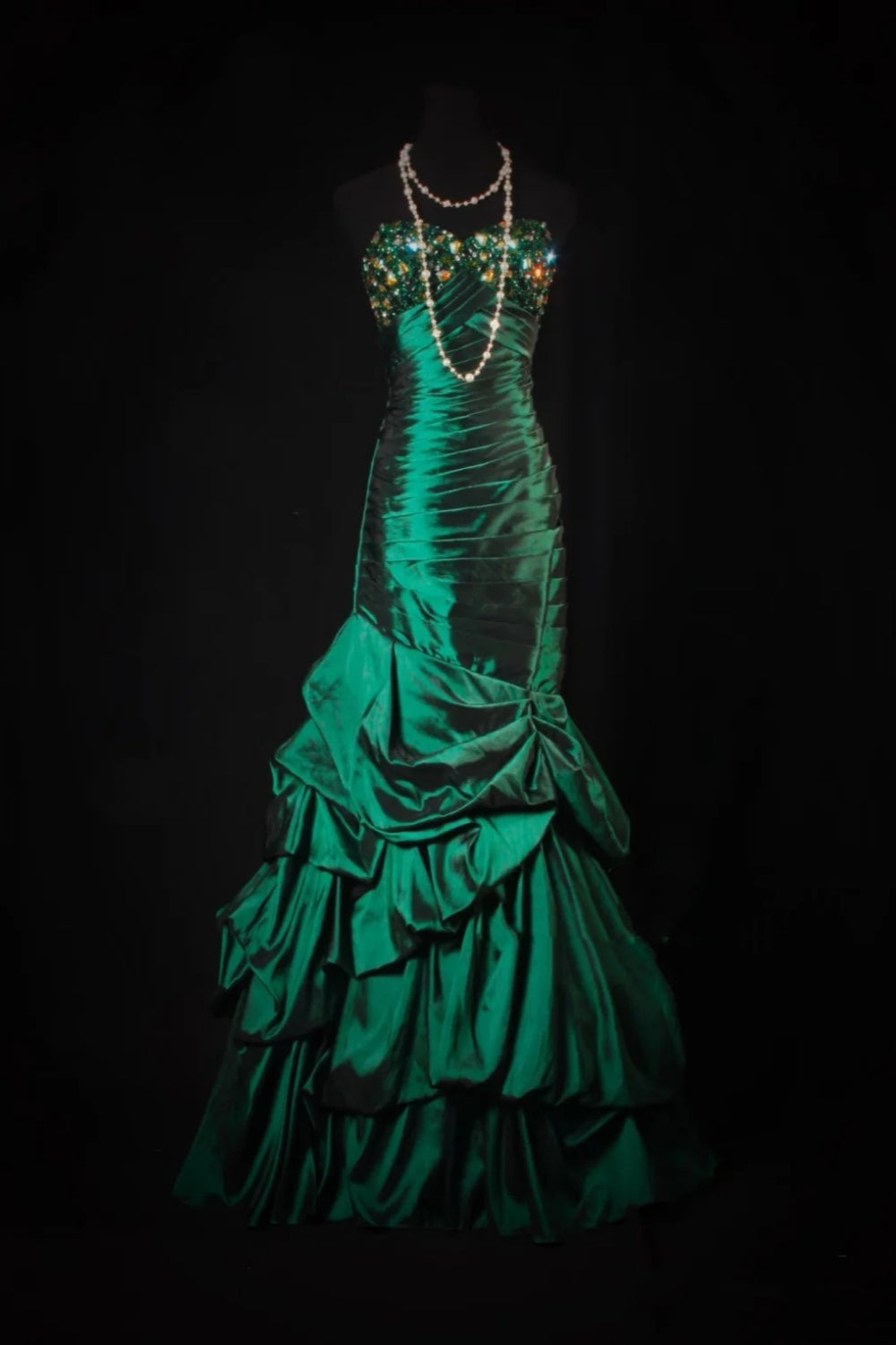 Luxuriöses, smaragdgrünes, perlenbesetztes, trägerloses Meerjungfrauenkleid im Retro-Stil aus Satin – Abendkleid &amp; elegantes Partykleid gh6572