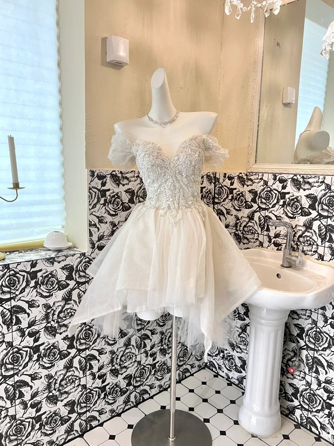 Weiß Glitzernde Perlen Kurzes Tüll Süßes Süßes Homecoming Kleid Geburtstagsparty Kleid Hochzeitskleid gh4263