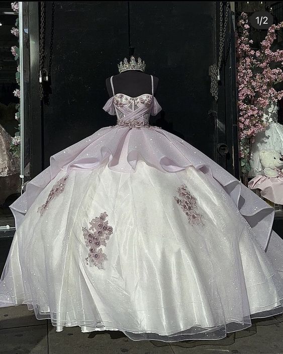 girlhomeshops-Quinceanera Kleider Prinzessin Langes Süßes Ballkleid für 16-Jährige gh6299