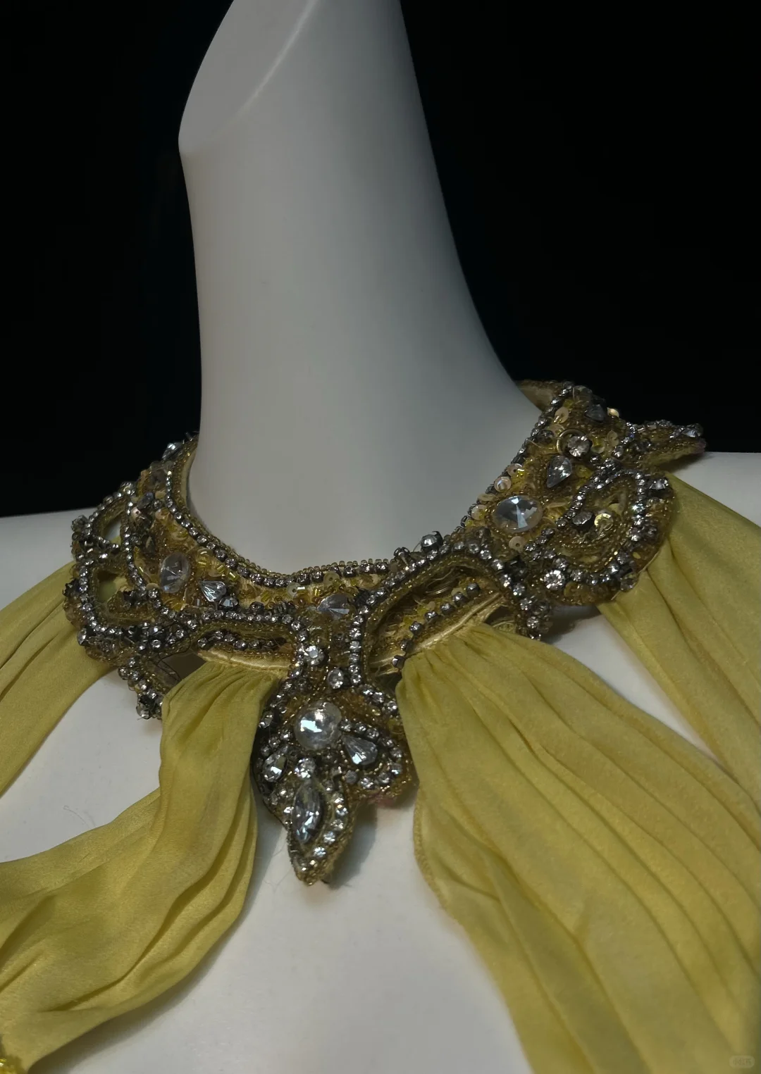 Halter Golden Yellow Prom Dress Sheer Bodice Rhinestone Floral Embroidery Tiered Chiffon Mermaid Formal Gown gh9554