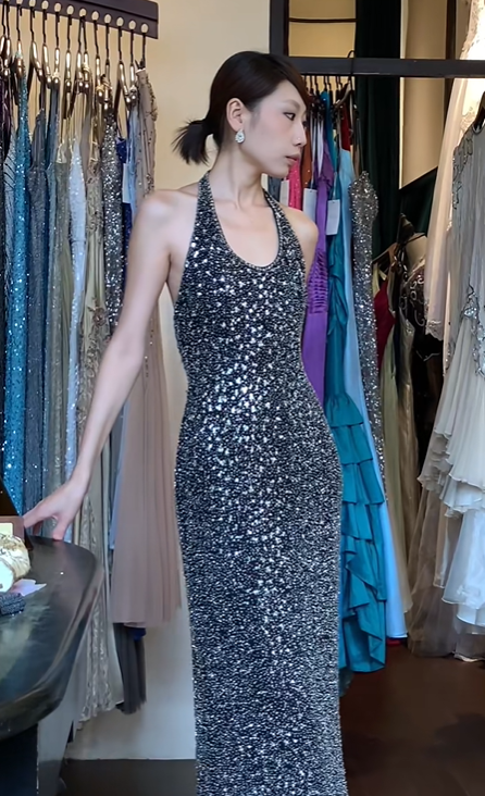 Halter Black Silver Evening Gown Full Hand Beaded Sequin Fitted Column Long Prom Dress gh9711