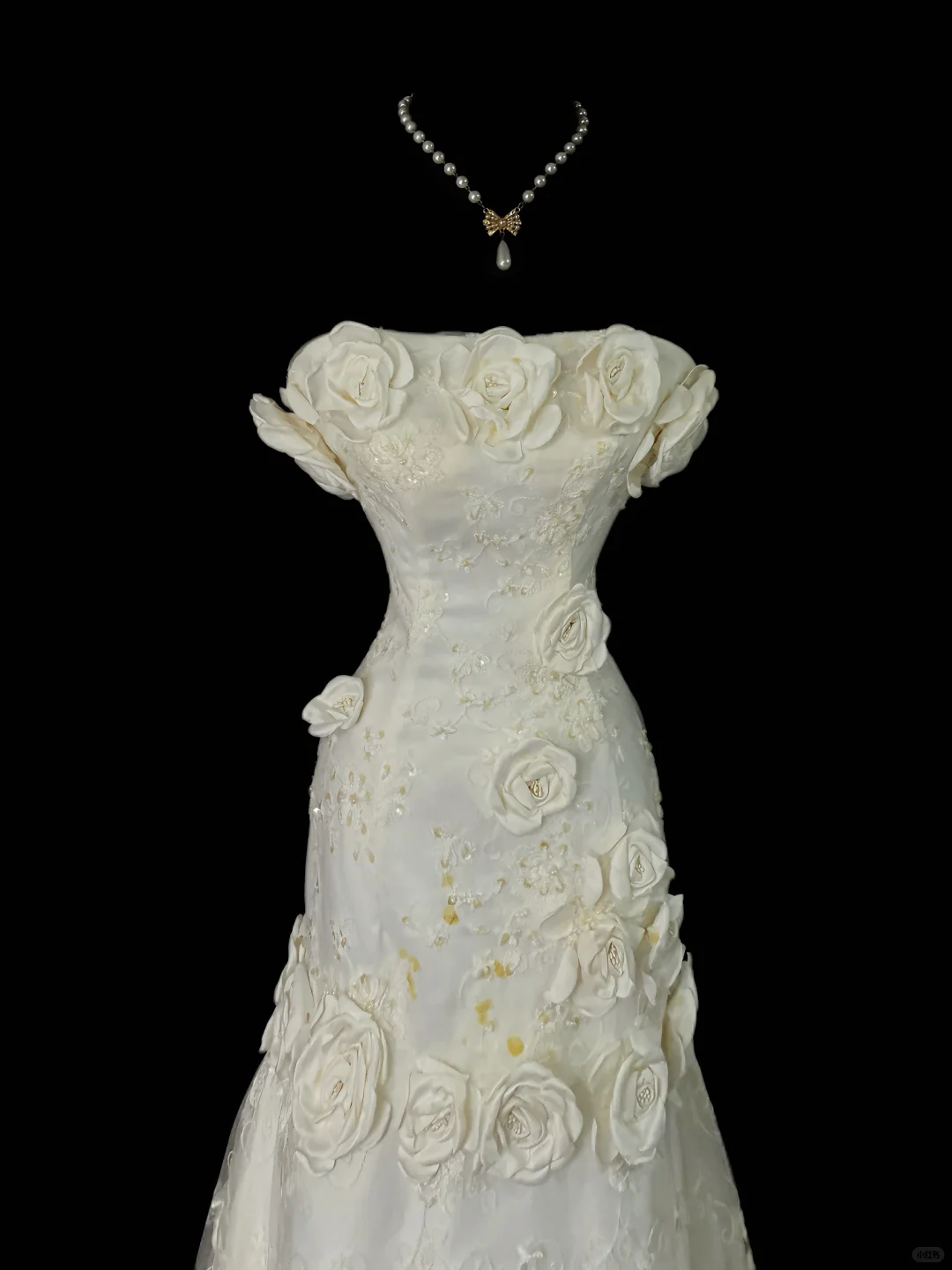 Ivory Vintage Mermaid Wedding Gown, Strapless 3D Rose Floral Appliqués, All‑Over Lace Embroidery, Fitted Waist, Lace Long Train With Scalloped Hem, Romantic Bridal Dress gh8882