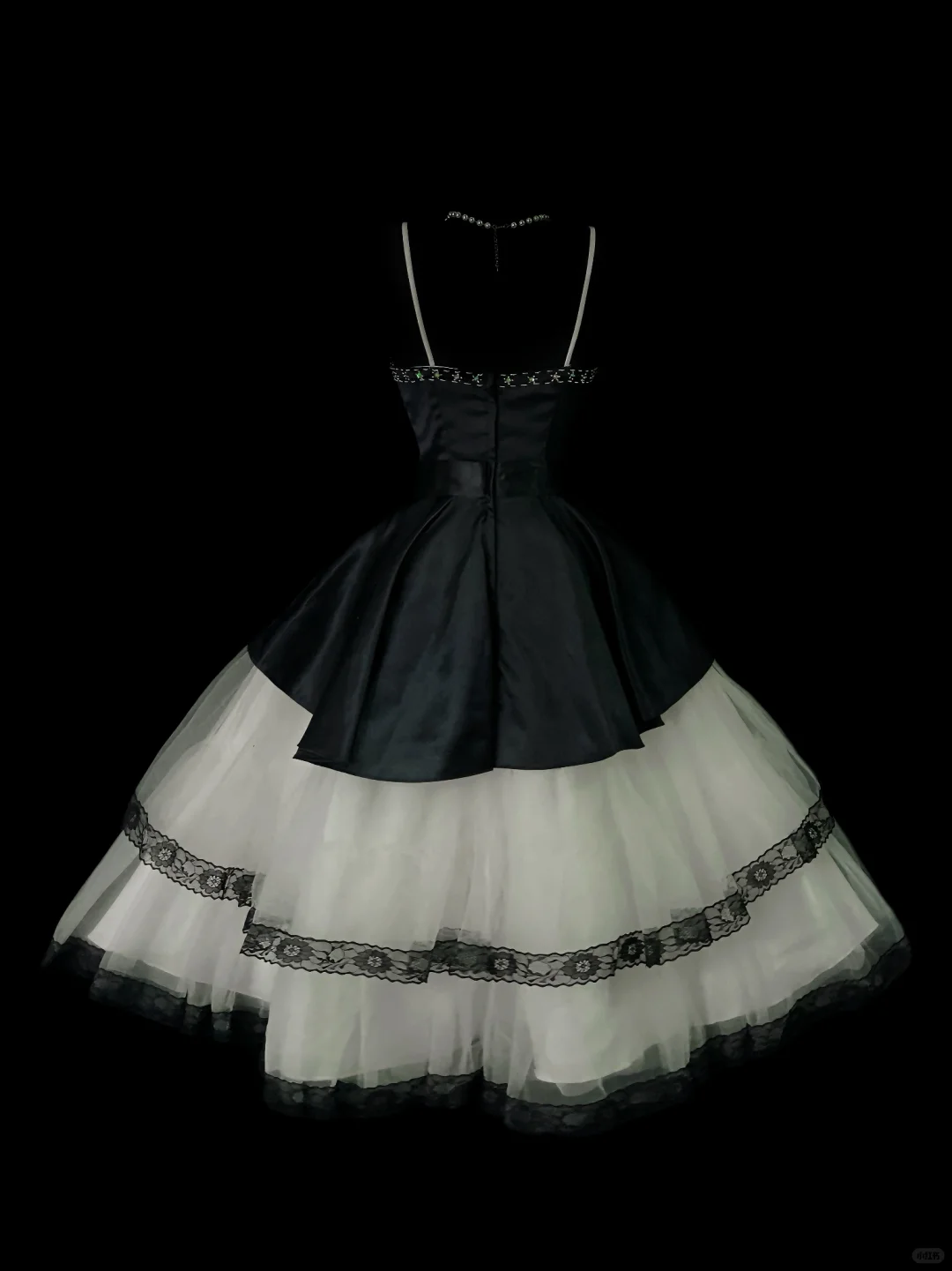 Black‑White Contrast Vintage Midi Prom Gown, Black Satin Bodice, Rhinestone Floral Wide Waistband, Multi‑Layer White Tulle Skirt, Black Lace Hem, Retro Sweet Party Photoshoot Dress gh8870